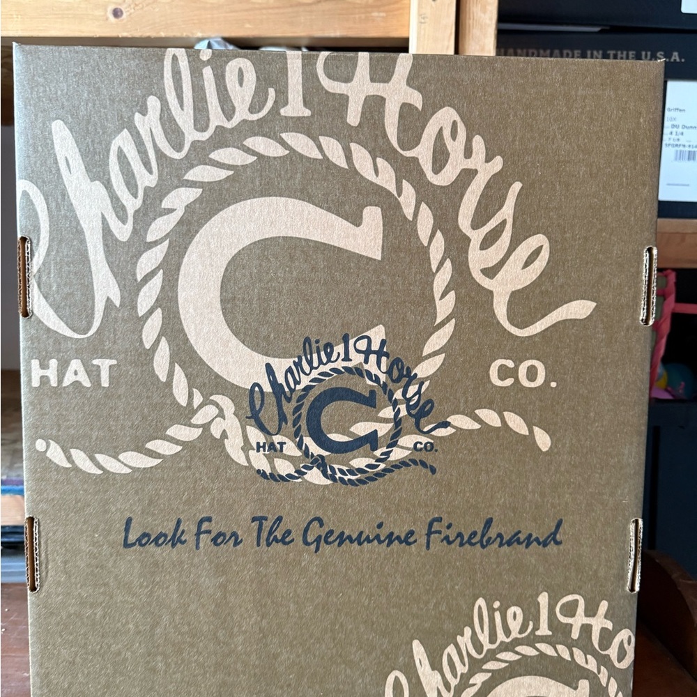 Charlie 1 Horse Hat Co. Storage BOX- Western Cowboy Hat Box Rope Lariat Print - Picture 2 of 5